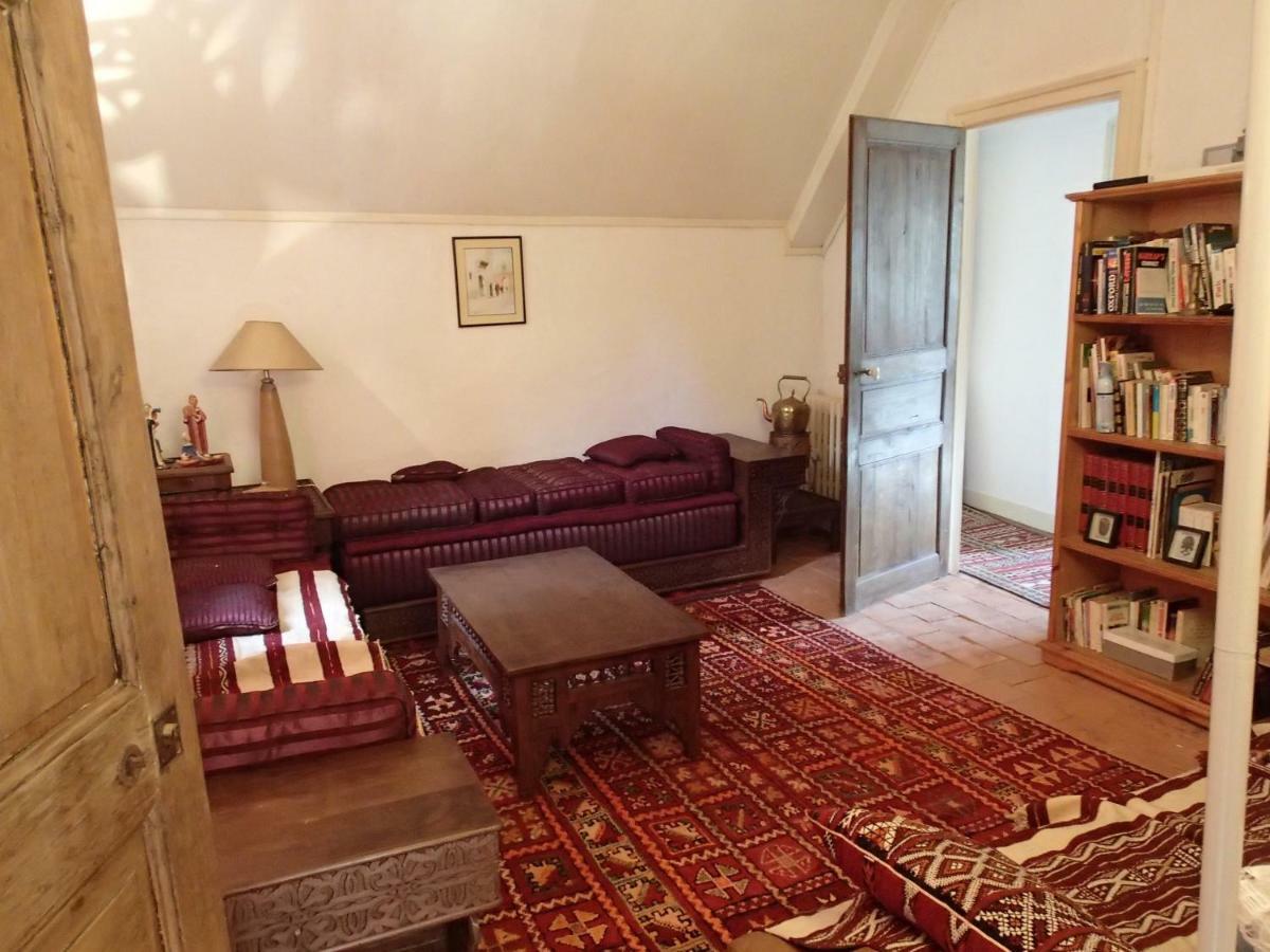 France Petit Château Loué Extérieur photo